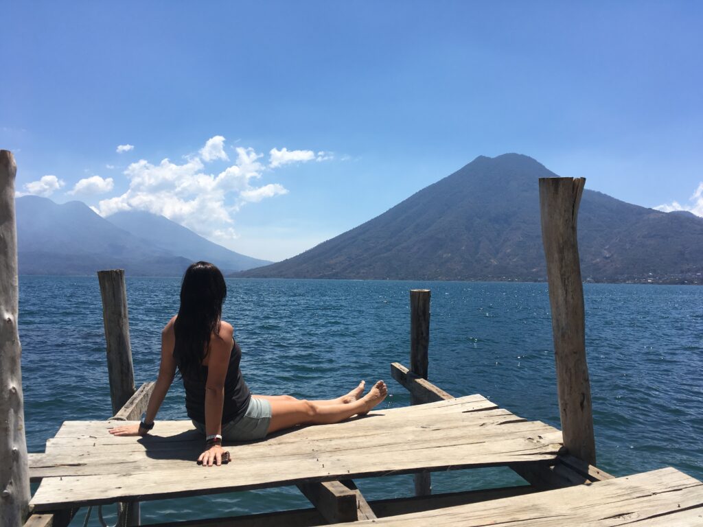 kim aan lake atitlan - foto voor blog